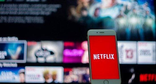 ГЛАВА NETFLIX ЗАРАБОТАЛ $225 МЛН НА ПРОДАЖЕ АКЦИЙ КОМПАНИИ